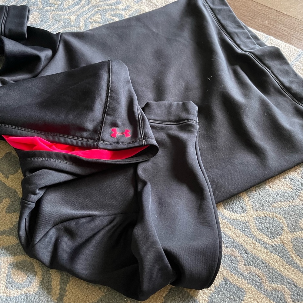 Underarmour girls youth XL pullover hoodie sweater